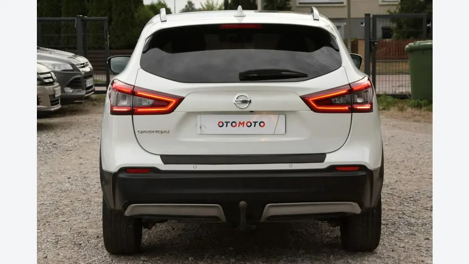NISSAN Qashqai -