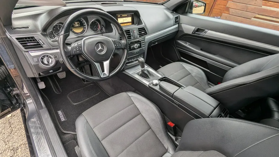 MERCEDES-BENZ E Klasa -