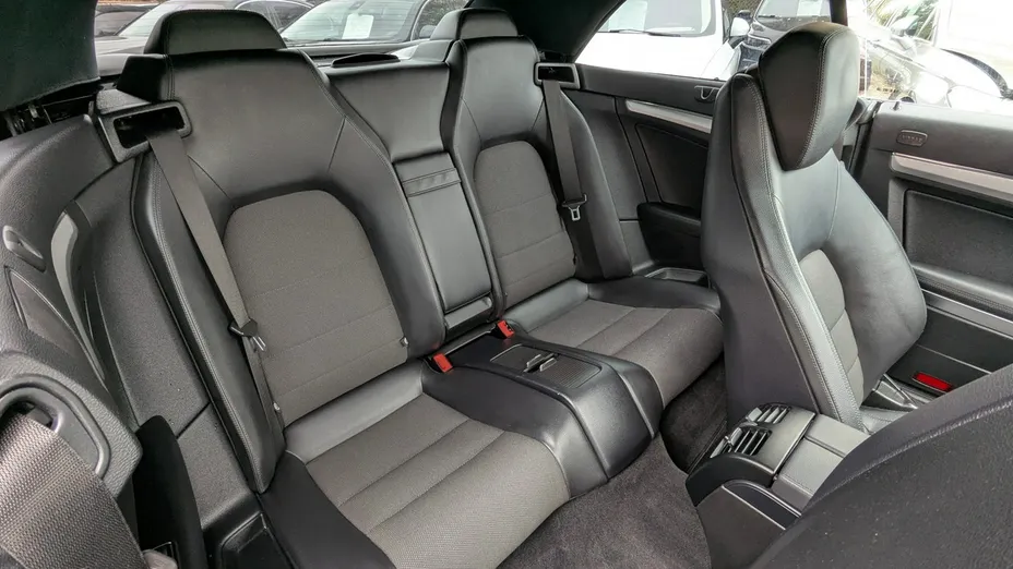 MERCEDES-BENZ E Klasa -