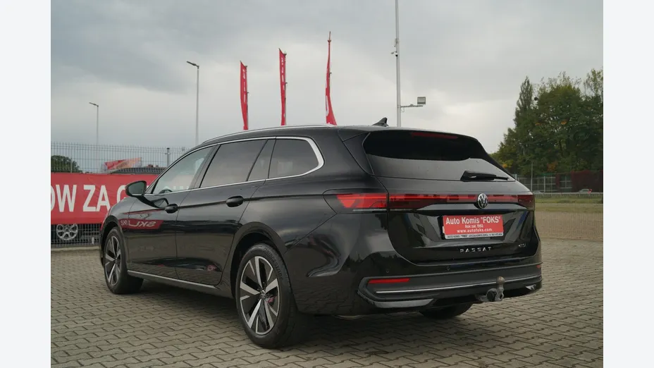 VOLKSWAGEN Passat -