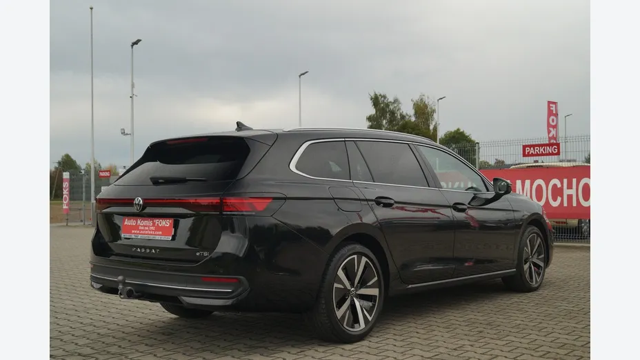 VOLKSWAGEN Passat -