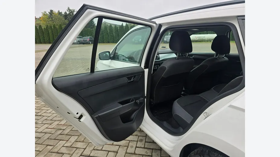 SKODA Fabia -