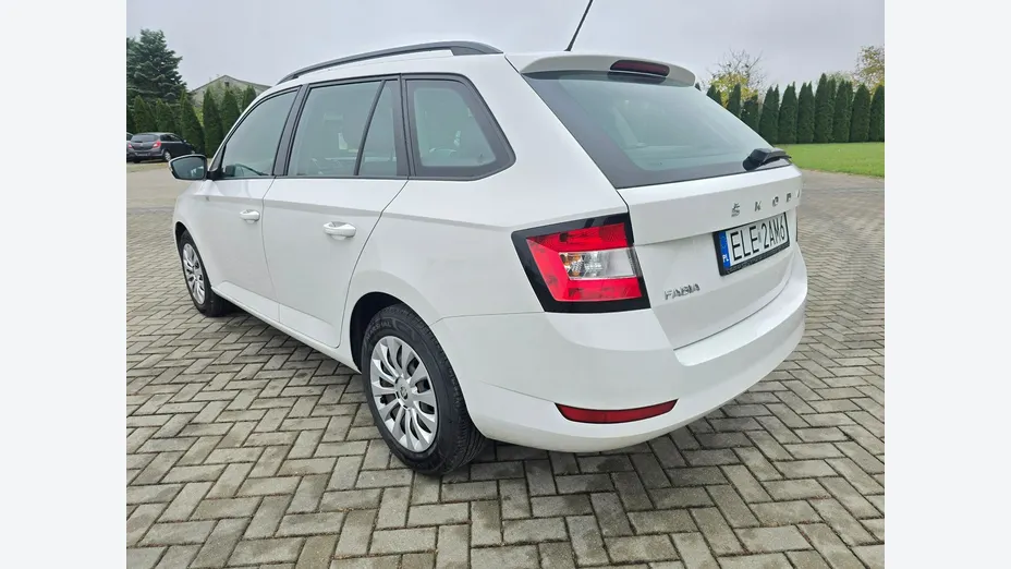SKODA Fabia -