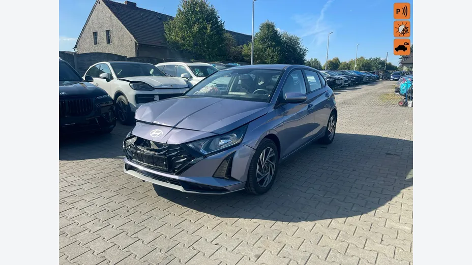 HYUNDAI i20 -
