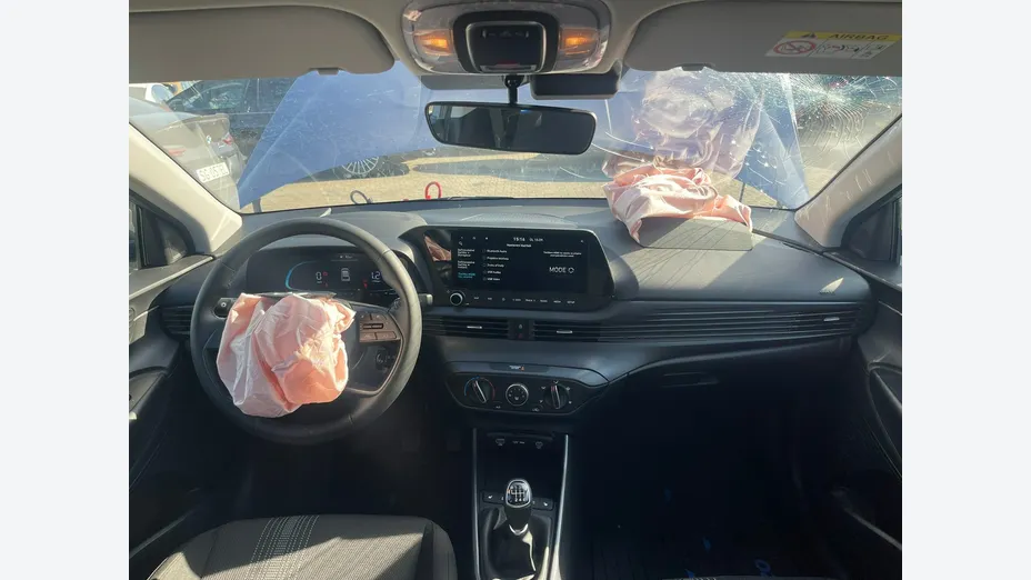 HYUNDAI i20 -