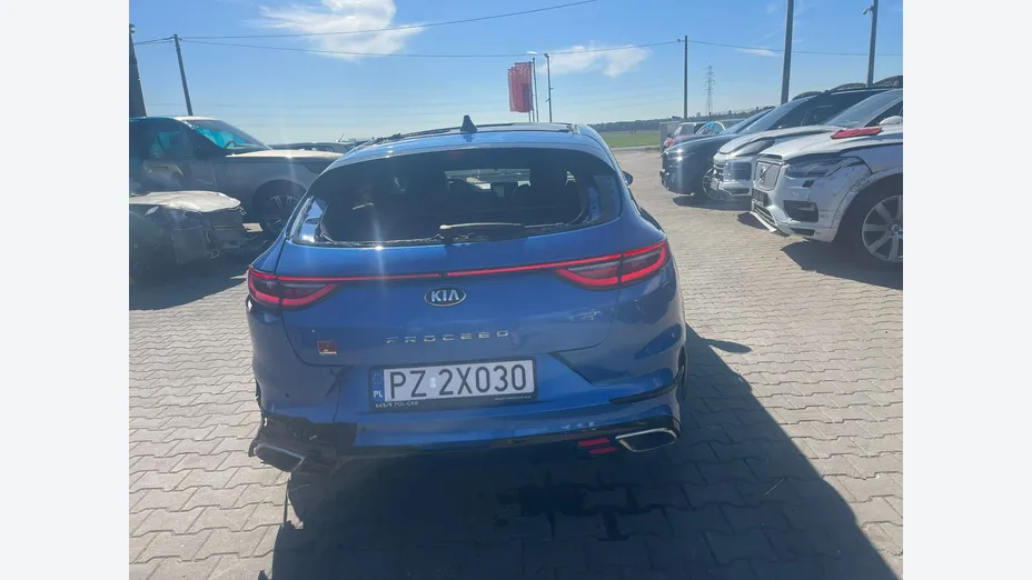 KIA ProCeed -