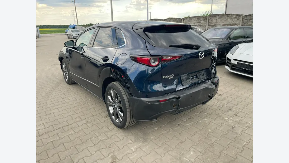 MAZDA CX-30 -