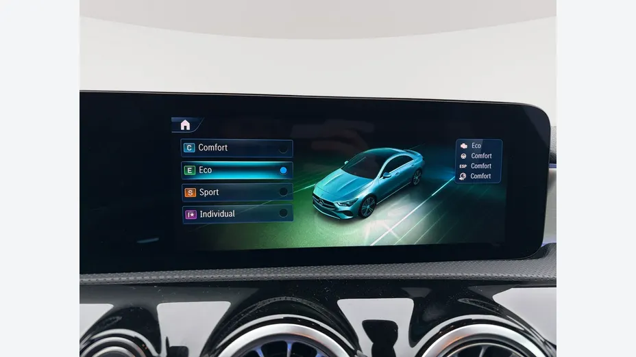 MERCEDES-BENZ CLA -