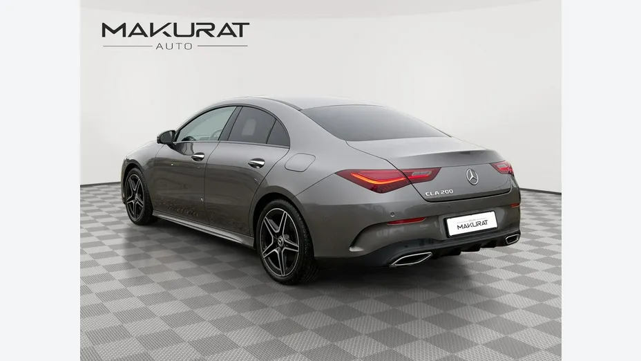 MERCEDES-BENZ CLA -