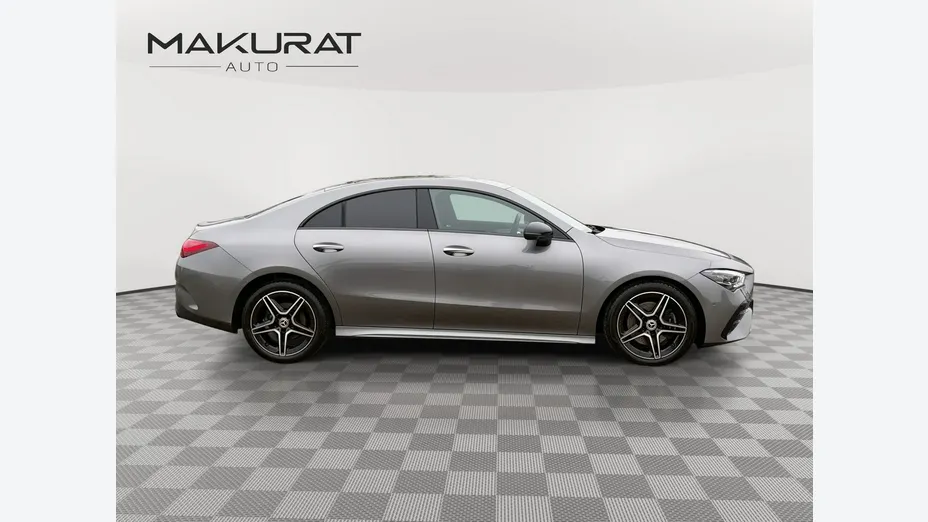 MERCEDES-BENZ CLA -