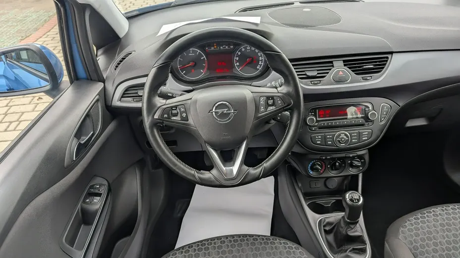OPEL Corsa -