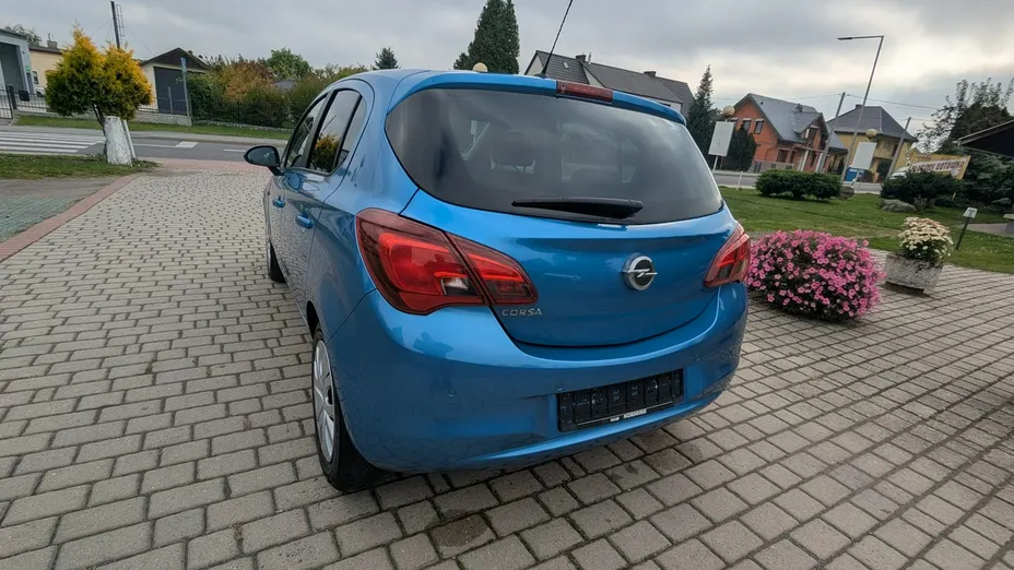 OPEL Corsa -