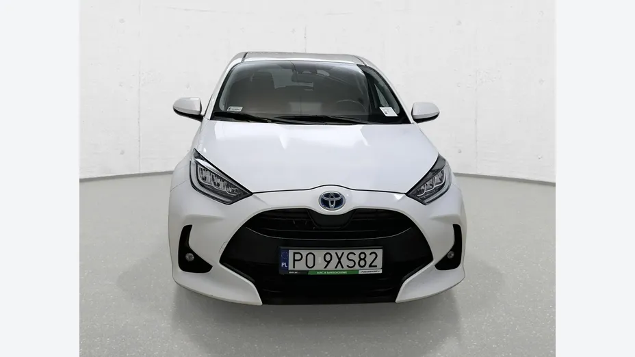 TOYOTA Yaris -