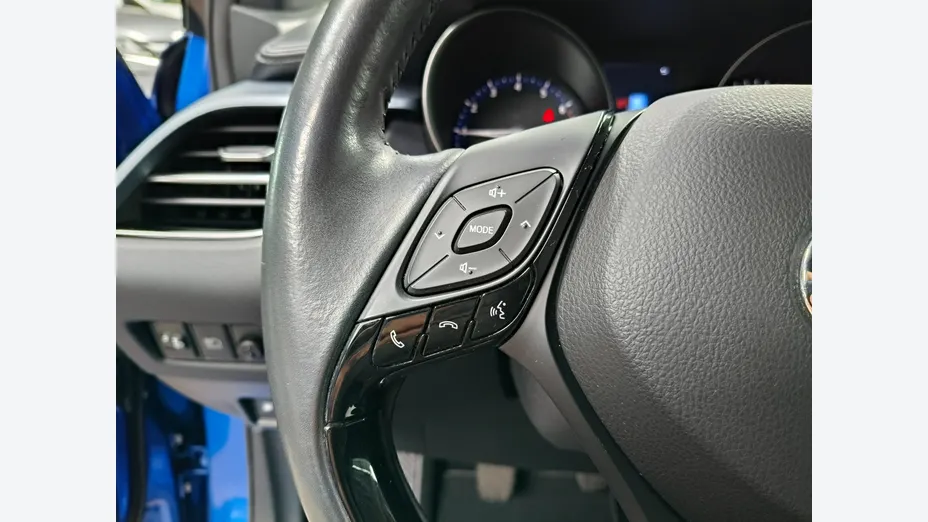 TOYOTA C-HR -