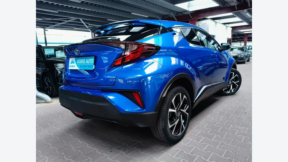 TOYOTA C-HR -