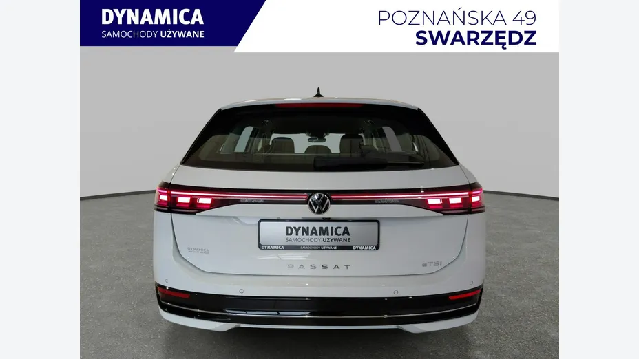 VOLKSWAGEN Passat -
