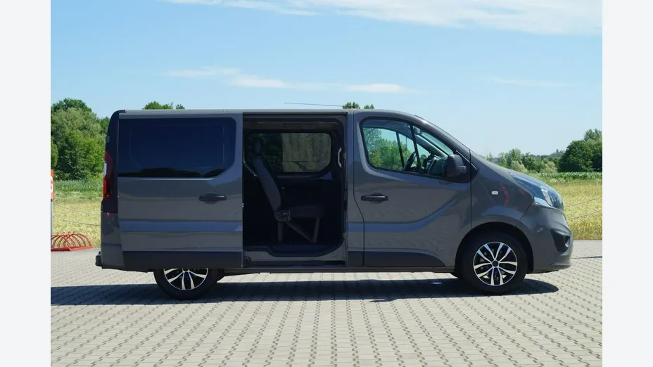 OPEL Vivaro -