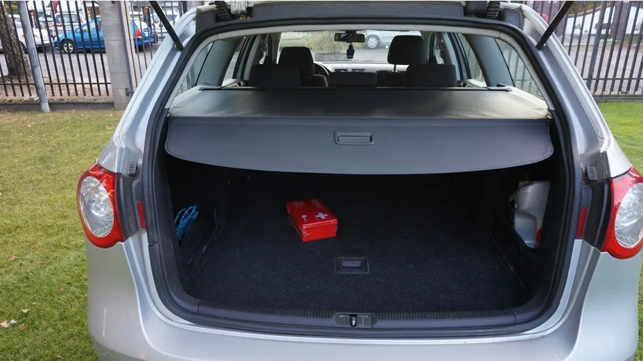 VOLKSWAGEN Passat -
