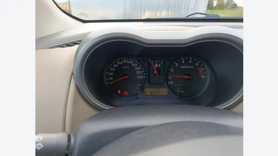 NISSAN Note -
