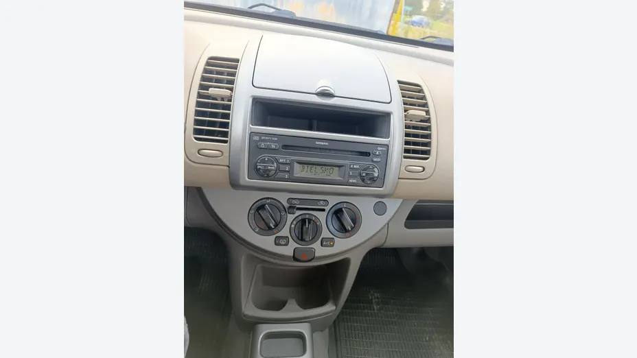 NISSAN Note -