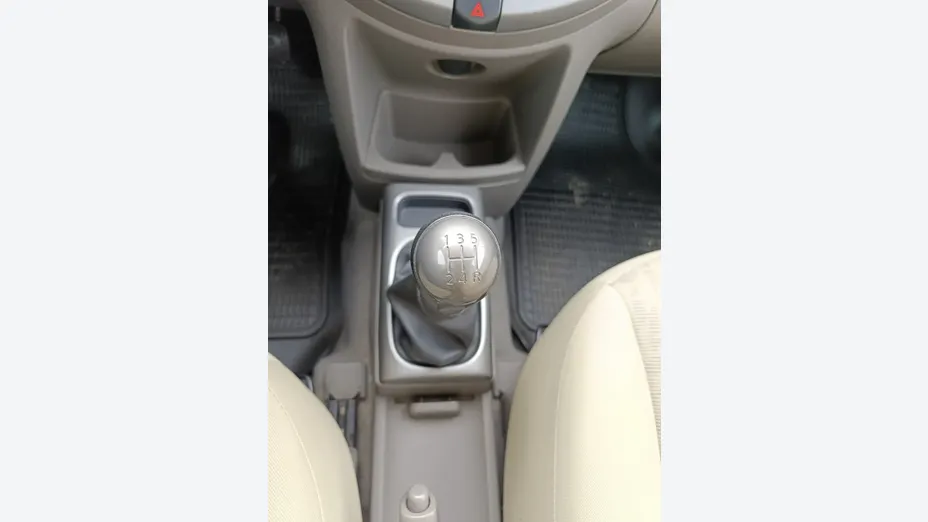 NISSAN Note -