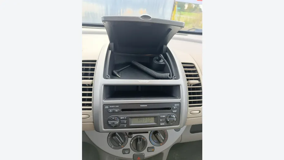 NISSAN Note -