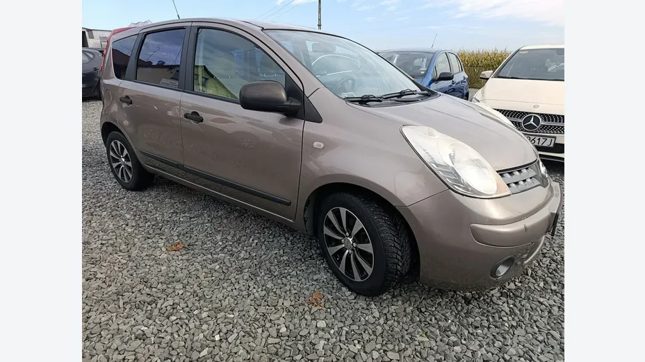 NISSAN Note -