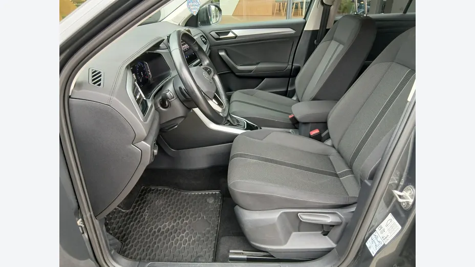 VOLKSWAGEN T-ROC -