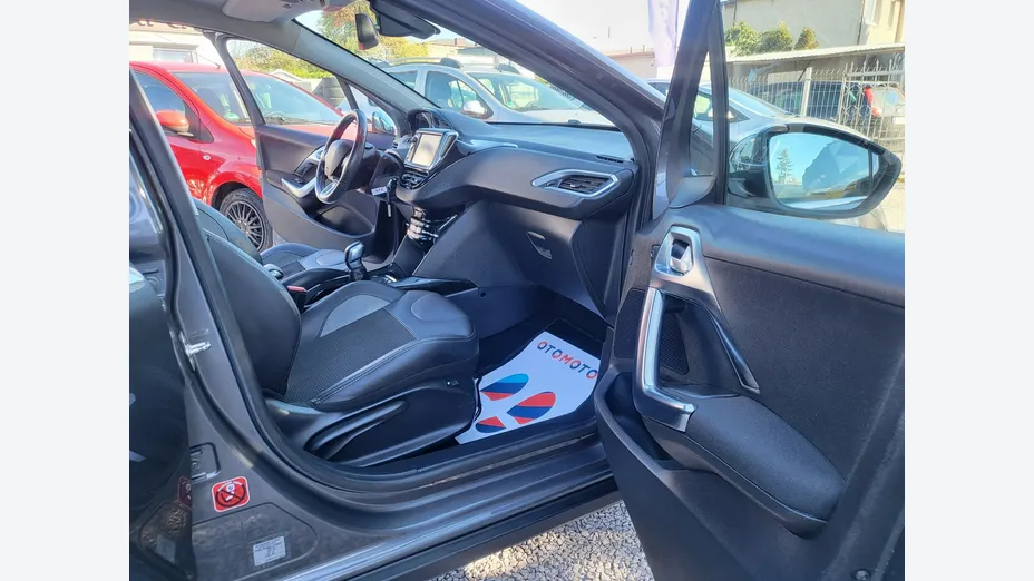 PEUGEOT 2008 -