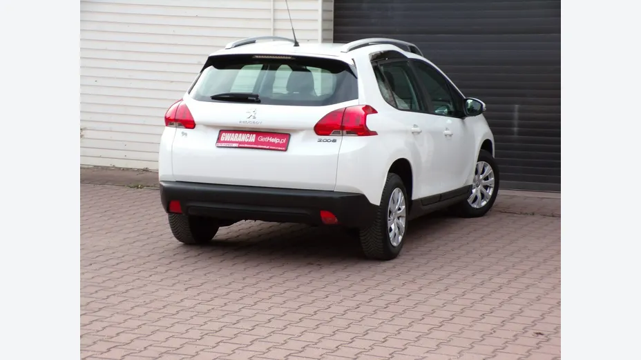 PEUGEOT 2008 -