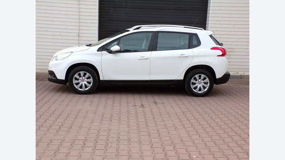 PEUGEOT 2008 -