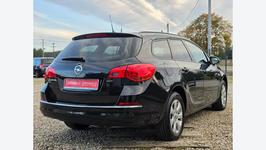 OPEL Astra -