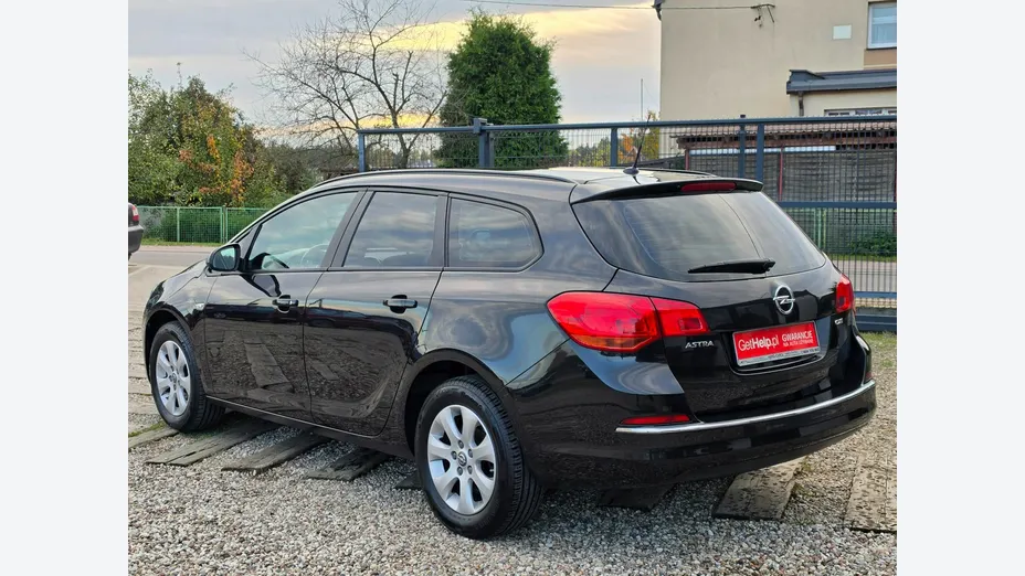 OPEL Astra -