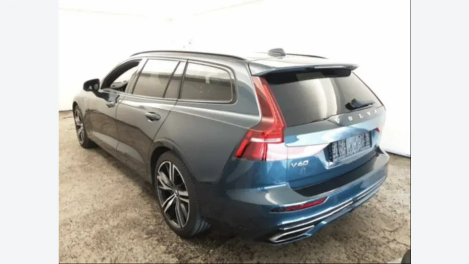 VOLVO V60 -