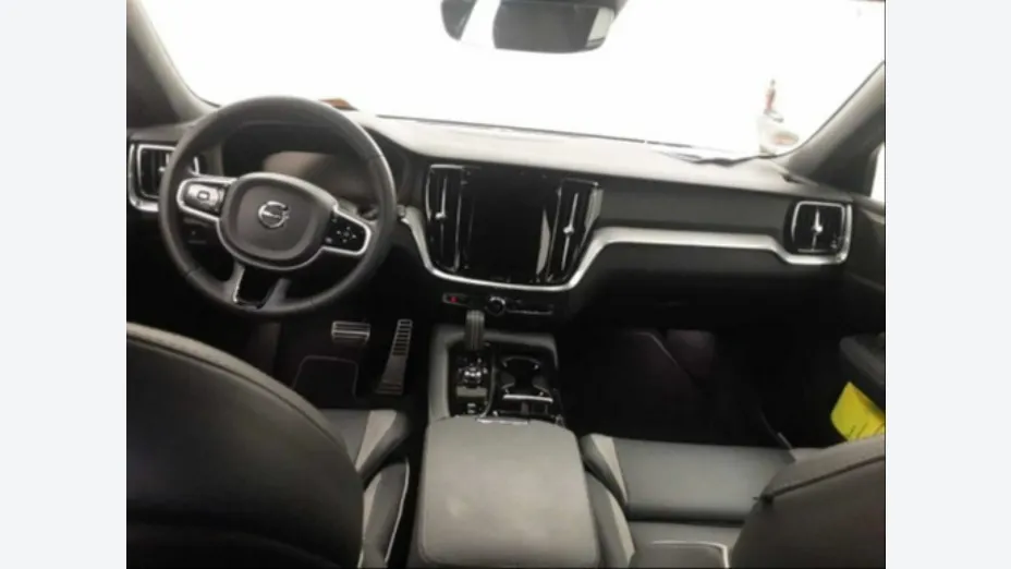 VOLVO V60 -