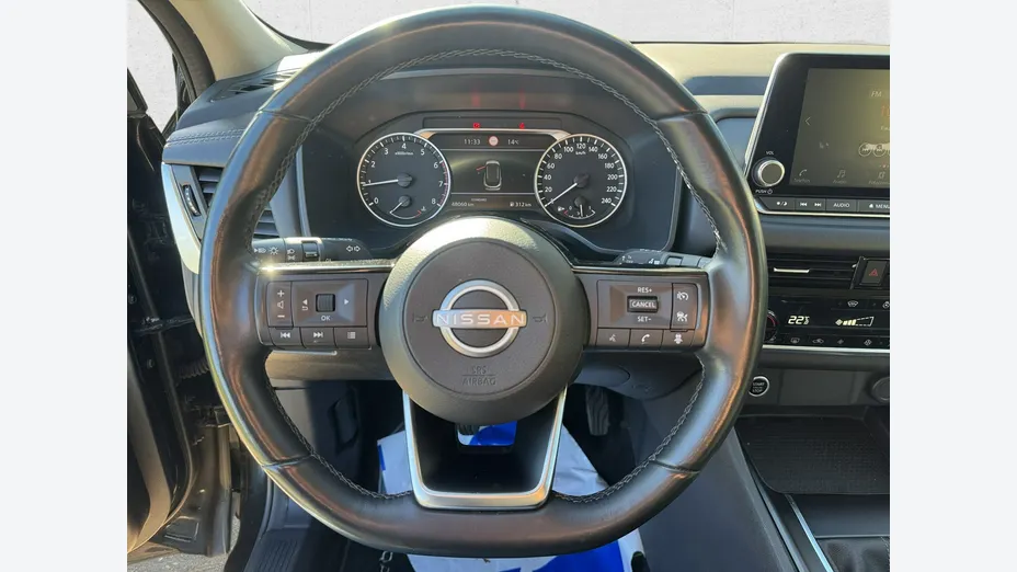 NISSAN Qashqai -