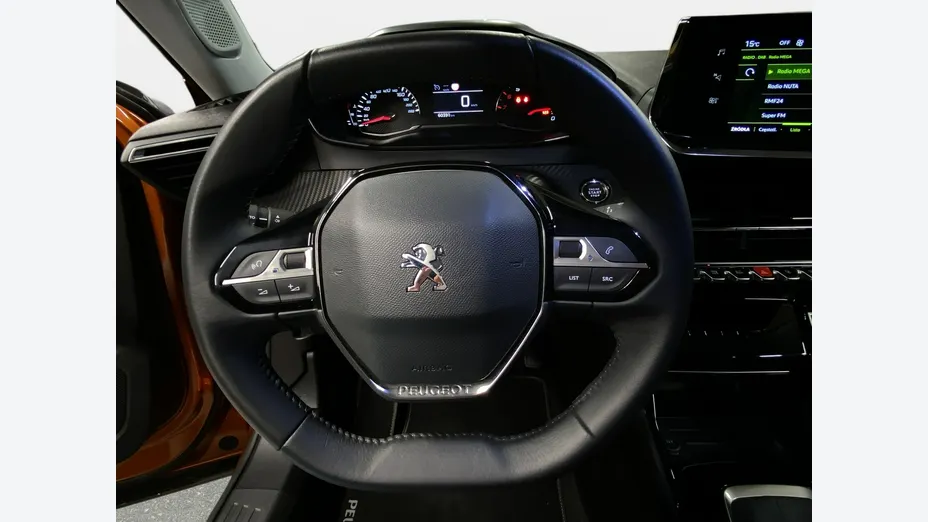 PEUGEOT 2008 -