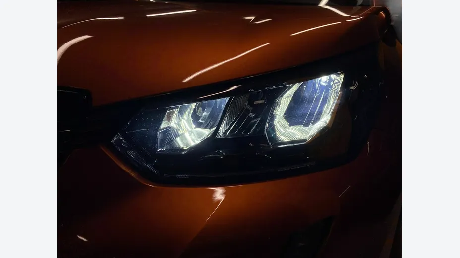 PEUGEOT 2008 -