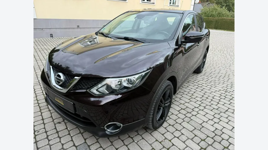 NISSAN Qashqai -