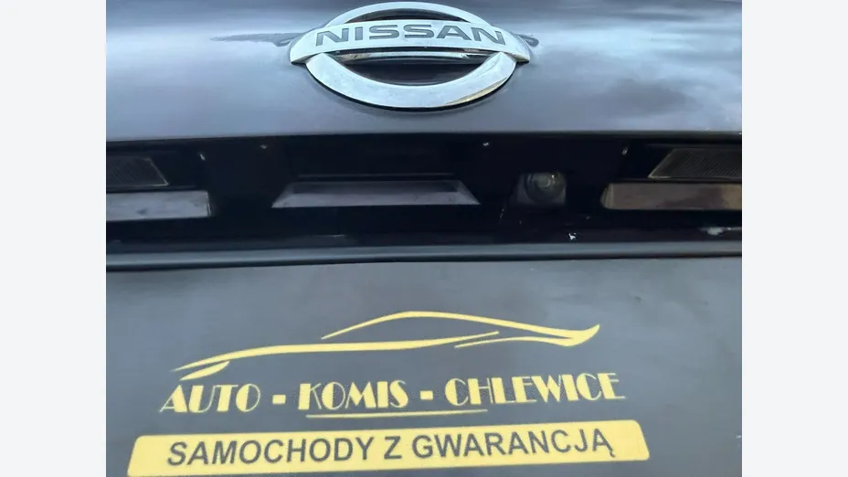 NISSAN Qashqai -