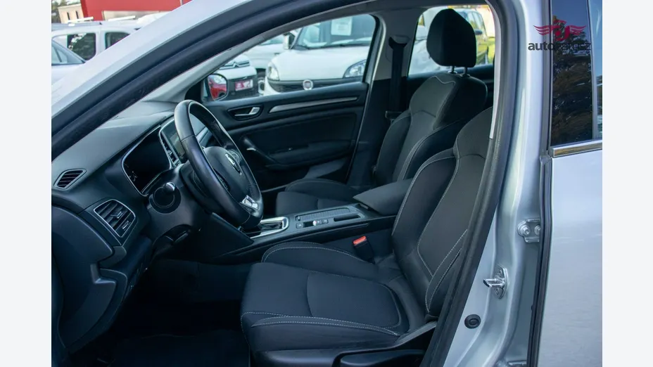 RENAULT Megane -