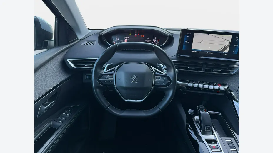 PEUGEOT 5008 -