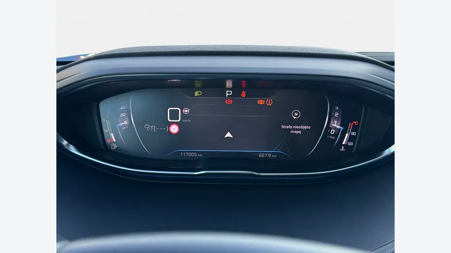 PEUGEOT 5008 -