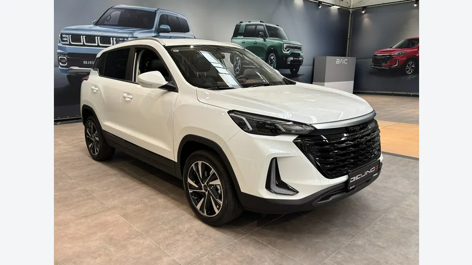 BAIC Beijing 3 -