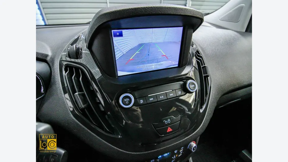 FORD Tourneo Courier -