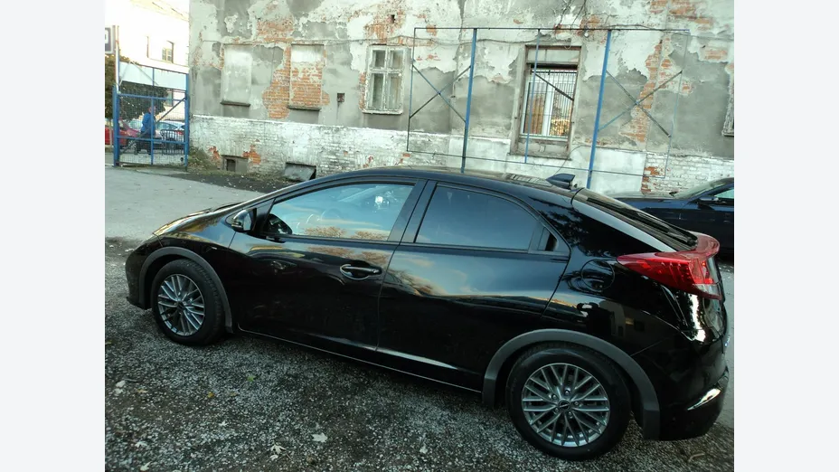 HONDA Civic -