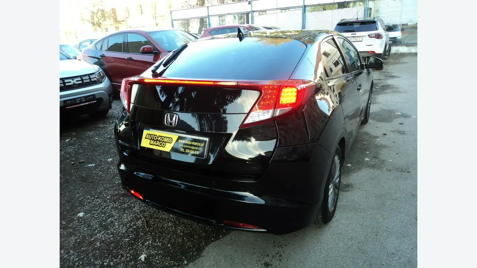 HONDA Civic -