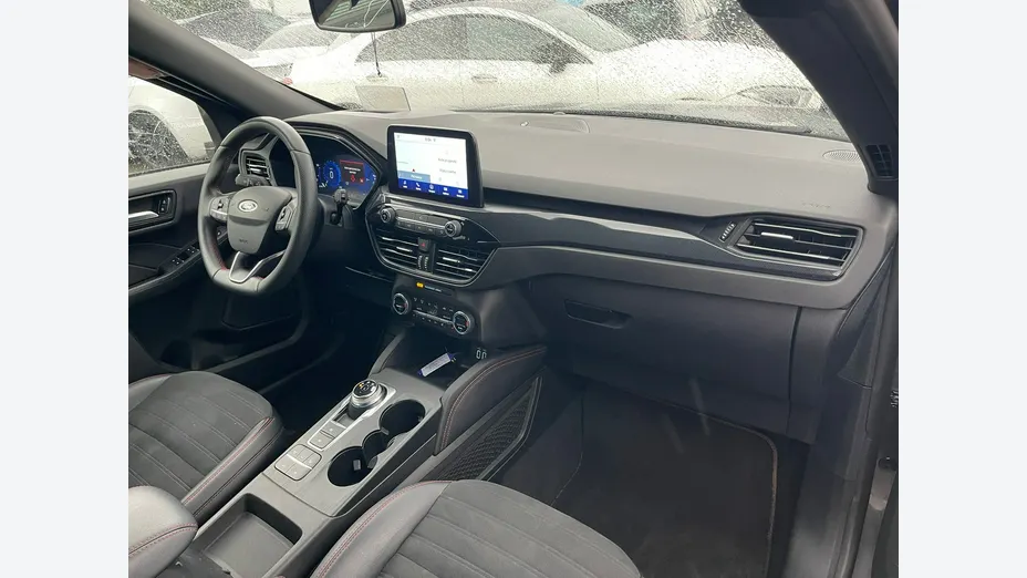 FORD Kuga -