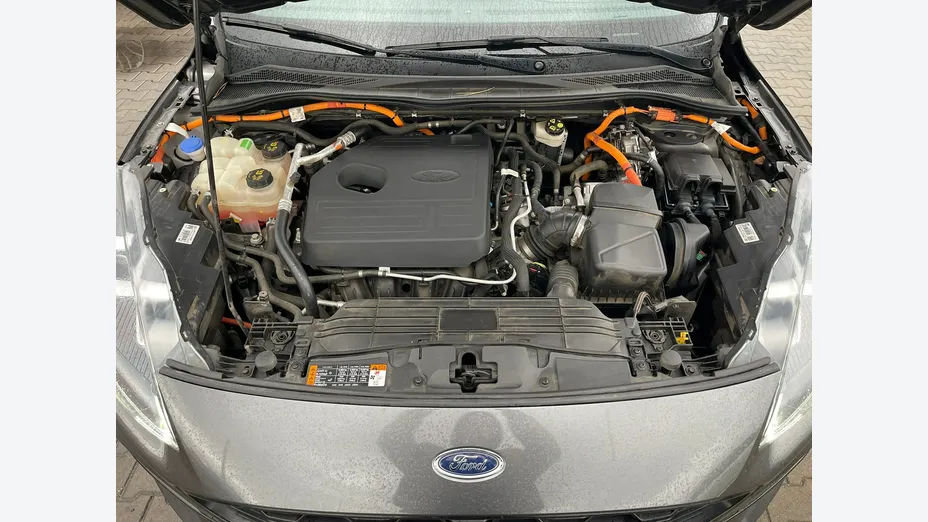 FORD Kuga -