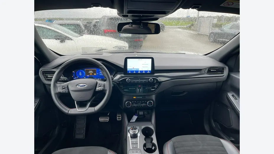 FORD Kuga -
